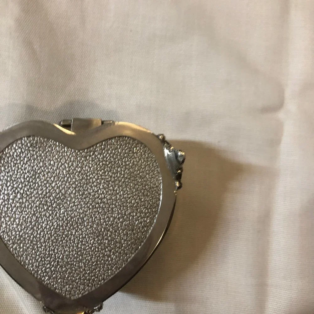 VINTAGE ESTATE FIND, SILVER PLATE HEART 3.5
